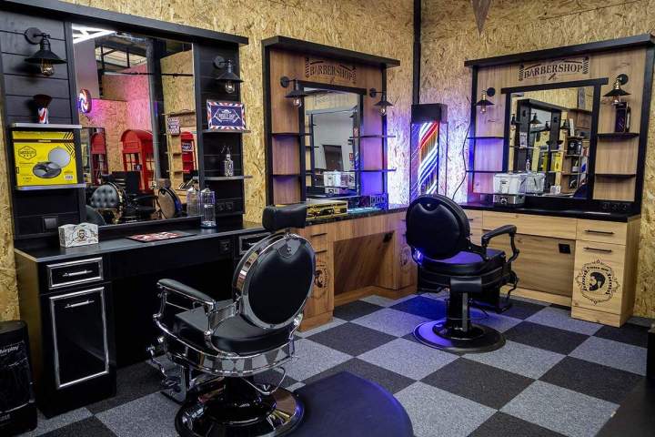 Vendeur de  mobiliers pour salon de coiffure Toulouse